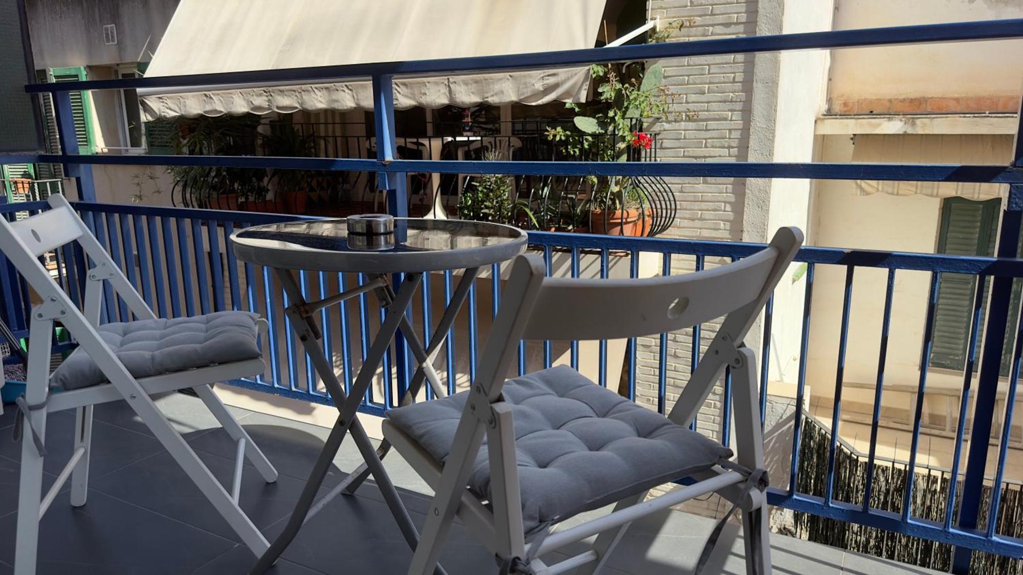 Sunny Flat In Sitges 30 Seconds To Beach, Balcony & Sea Views! Exteriör bild