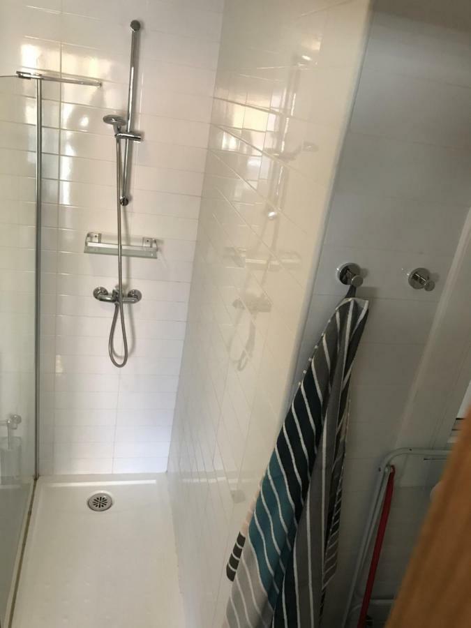 Sunny Flat In Sitges 30 Seconds To Beach, Balcony & Sea Views! Exteriör bild